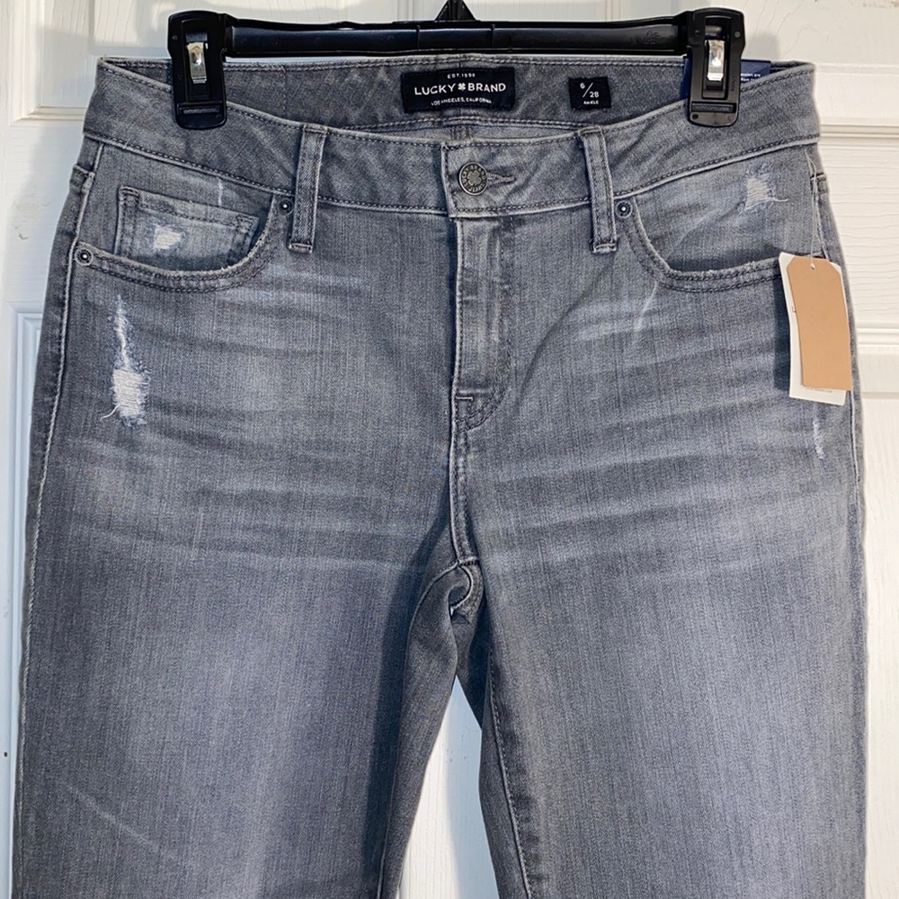 Lucky Jeans